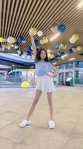 #果果 #中国小美女 #可爱的中国女孩 #Girls #dancing #typ 
