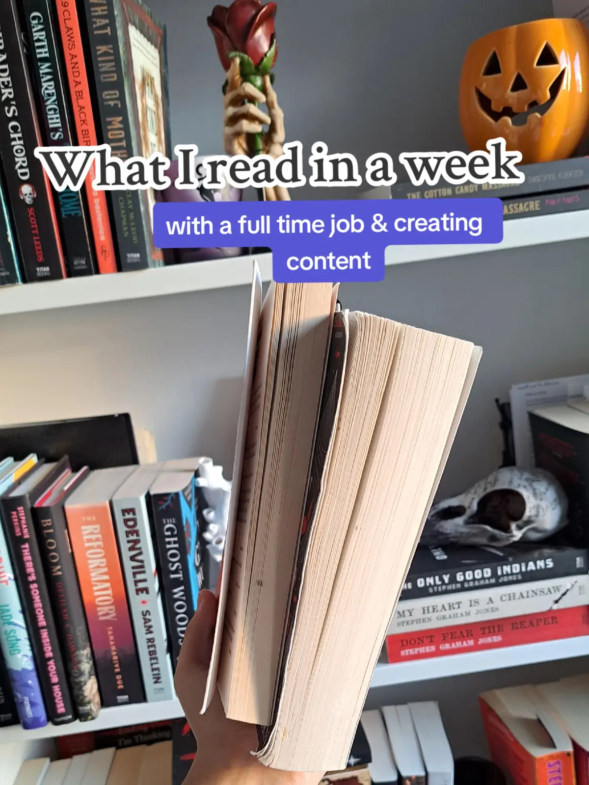 This is what I read this week whilst working full time & creating content on the side. 📚✨️ #whatireadthisweek #books #BookTok 