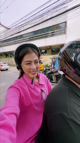 SALE NGAYON! Buy 1 get for the bundle of 2 ng Brightening day cream 30ml!! Glowing kahit nagmotor! Get SNAILWHITE Brightening Day Cream in their new 30ml size! #Alexgonzaga #fyp #everyone #snailwhite 