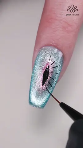 Sparkling eye nail art.🤩💅💙💙 #nailart #naildesign #gelnail #ombrenails #nailsvideotutorial #nailove #shinynails #nailinspo #cateyenails #evileyenails #nailtips #nailsoftiktok #bornpretty #allshineonme 