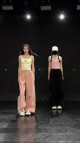 依旧很爱这个夏日甜舞#tellme #沐颜编舞 #浅跳一下 #基础爵士 #甜辣颖 #dance #swag #foryou #fyp 