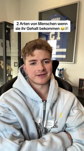 Wie siehts bei euch aus? Wer von beiden seid ihr? 😂 #geld #gehalt #comedy