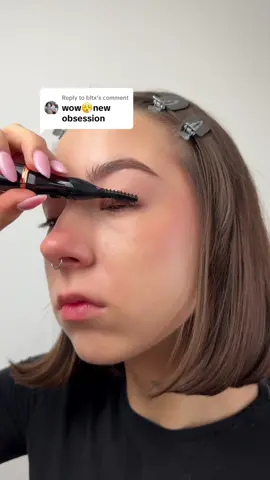 Replying to @bltx i’m in love woth this electric eyelash curler!🥰 #makeup #eyelascurler 