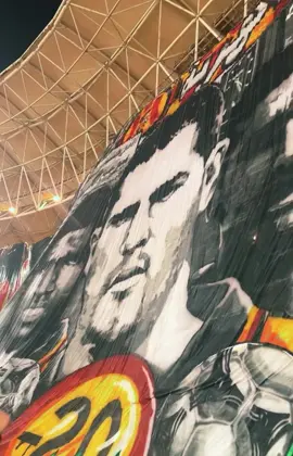 Curva Sud ✊🏻🇧🇪🇯🇲 #غول_افريقيا❤💛 #الترجي_الرياضي_التونسي🇧🇪 #ترجي_برجالها #ترجي_دولة_قالوها_ناس_بكري #رادس_تحت_السيطرة🏟❤🇹🇳 #fypシ #ترجي #derby #تاريخي 