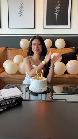 31✨ is the new 21 ✨   #birthday #birthdaygirl #birthdaycake #fyp #parati #pisces #marchbaby 