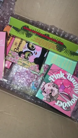 I had to ise the speed option for this video lol anyways i loved these products by @MetamorphosisBF Corp the blush caught me off guard because its so pigmented and beautiful! The yellow and purple liner i bought off the tiktok shop, Im definitely making another video when i get more products from metamorphosis.🤣🩷☁️🦋🌻 #fyp #foryou #foryoupage #fypシ #fy #funny #fypage #fypシ゚viral #loveyourself #MentalHealth #SelfCare #makeup #makeupartist #makeuptutorial #mua #tiktok #tiktoker #tiktokshop #fytiktok #metamorphosisbfcorp #roadto1k #roadto1kfollowers 