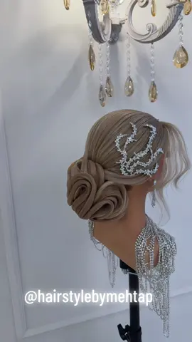 #bride #bridetobe #bridalhair #bridesoftiktok #workshop #bochum #bochum #topuzmodelleri #hairdesign #hairart 