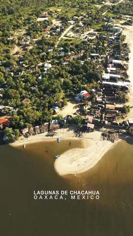 Lagunas de Chacahua, Oaxaca, México #oaxaca #chacahua #Mexico #Messico #Mexique #Mexiko #playa #beach #praia #spiaggia #plage #strand #sea #ocean #vacaciones #vacation #vacanze #ferias #vacances #vakantie #urlaub #solotravel #solotraveler