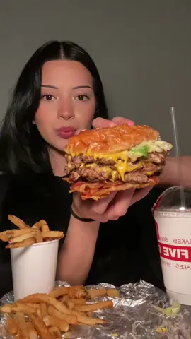 Five Guys mukbang ❤️ triple bacon cheeseburger 😍