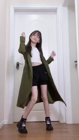 #芊糖 #中国小美女 #可爱的中国女孩 #Girls #dancing #typ 