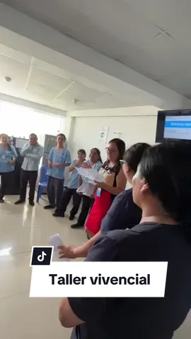 Dinámica del teléfono malogrado #habilidadesblandas #dinamica #graciad #lideres #capacitacion #comunicacionnoverbal #talleresvivenciales 