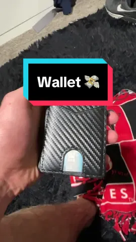 Such a sick wallet #money #shop #deals #fyp 