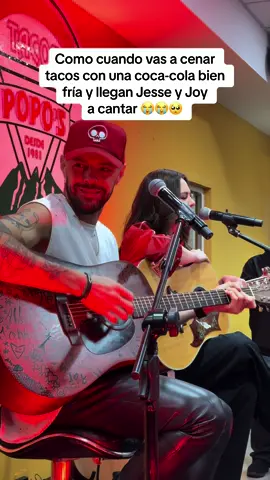 Fue irreal esto que gran sorpresa 🥺😭 #jesseyjoy #cocacola #tacos #comida #foodmarket 
