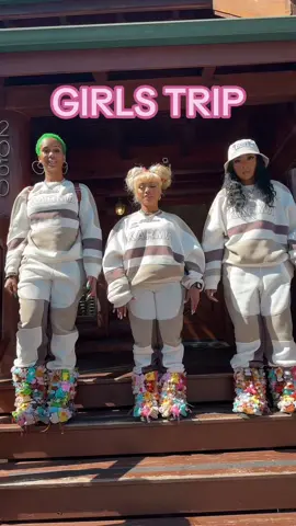 #fyp #viral #trending #girlstrip #girls #bestfriend #trios #karma 