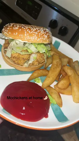 #mchicken #homemademcchicken #Foodie #foodiesoftiktok #foodies #foodporn 
