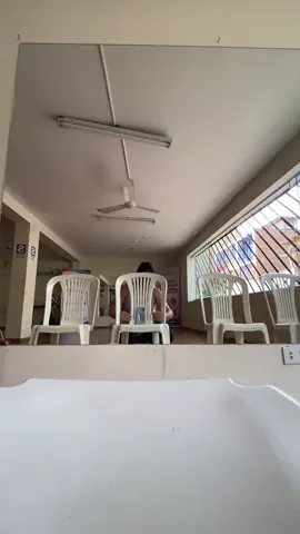 Un poco de gimnasia cerebral antes de iniciar las clases de yoga facial y yoga corporal 🤩🤩 Si vives en Barranco puedes visitarnos en la Casa de la Mujer tienen diversos talleres que te pueden interesar  #gratitud #yoga #paz #talleres #amor #yogafacial #barranco #gimnasiacerebral🧠 #muevete #brilla  @Laura Ibarra Gimnasia Cerebral  🤩