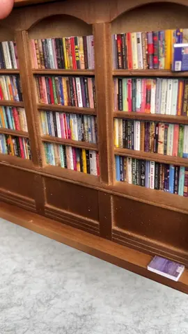 Who else loves The Anxiety Bookshelf?