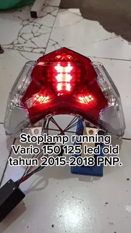 Stoplamp running Vario 150 125 led old 11 mode 10 mode PNP tinggal pasang tahun 2015-2018. #stoplamprunningvarioledold #stoplamprunningvario150 #stoplamprunningvario125 #stoplampeunning11mode #stoplamprunning10mode #modifikasivario #vario150 #vario125 #stoplamprunningvario #fypシ゚viral #foryou #fyp 