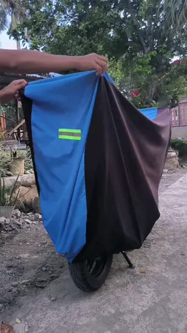 Motorcycle Cover Waterproof Sobrang ganda nito mga idle! Anti putik @Red Namia Anti bali @Red Namia Anti Silaw @Red Namia #motorcover #motorcyclecover #cover #waterproofcover #hondaclickcover #topboxcover #hondaclick #clickv3 @Beyblack #fypシ #clicktips #fyppppppppppppppppppppppp 