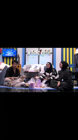 rony salma nabila review makanan dari berburu takjil #idolyfe #idolyfe19maret  #idolyfepanaroma #nyomanpaul #nabilataqiyyah #ronyparulian #salmasalsabil #fyp 