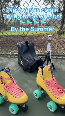 I bought some ROLLER SKATESS 🛼🛼 lets see if i can become great ny the Summer #Summer #rollerskating #skates #moxiskates #rollerskating 