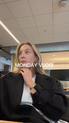 Has anyone else been in a weird funk lately like is it the changes of seasons??? Or am I just down bad xx #sanfranciscoliving #sfvlog #lifeinsf #sflife 