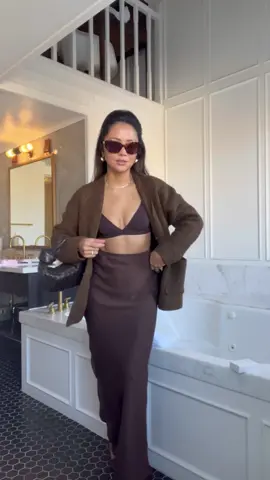 All brown outfit for wine tasting #springoutfit #outfitinspo #winetastingoutfit @Aritzia @LIONESS @OAK + FORT 