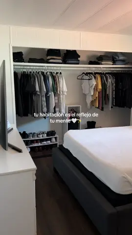 Simplicidad ✨🤍 #RoomTour #safeplace #minimalismo #orden #minimalista