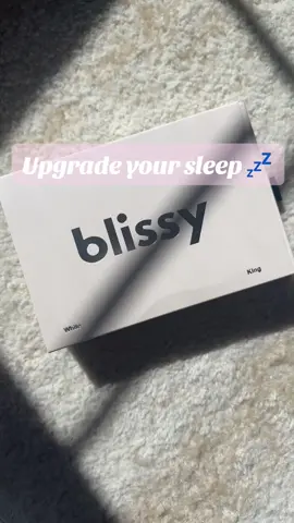 Upgrade your sleep with the ✨best✨ silk pillowcase.  #blissybabe #blissydreamer #blissybrand #blissypillowcase #blissyfam 