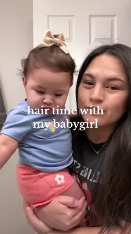 She has finally started teething and has her first tooth comint out hehe 😝 #motherhood #mom #hair #hairtutorial #getreadywithme #getready 