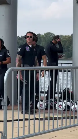 #handsomeboyshare #cop #police #policeofficer #sunglasses #太陽眼鏡