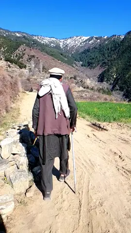 zindagi bari ajeeb hy darra #UpperDir #ramazan #mashar 