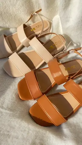 Lightweight and comfortable 💖 get yours now! #sandals #sandalsforwomen #forwomen #trendingsandals #tiktokfinds #foryou 