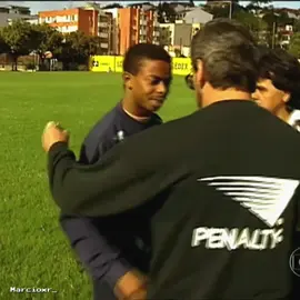 Clips raros do Dener no meu Canal no YouTube, link na bio #Dener #portuguesa #gremio #brasil #futebolbrasileiro #skills 