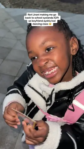 Yhooo 🥺🥺🥺🥺🥺🥺🥺 had to go back to school because she left gift evel kuRicky 🫣🫣🫣🫣 #linaniandziyanda #SAMA28 #beijing #ziyanda #linani #fyp #viral #fypシ #fypシ゚viral #livinginchina #lifeinchina🇨🇳 