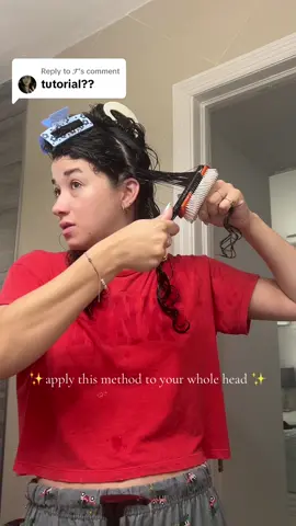 Replying to @𝓣  some tips for my curly girls while brush styling!! 🤌🏼🗣️ #fyp #curlyhairtips #curlyhair #curlyhairtutorial #curlyhairroutine #curlygirl #curlyhairdiffusing #curlyhairtransformation #curlygirl #curlyhairproducts #curlyhead 