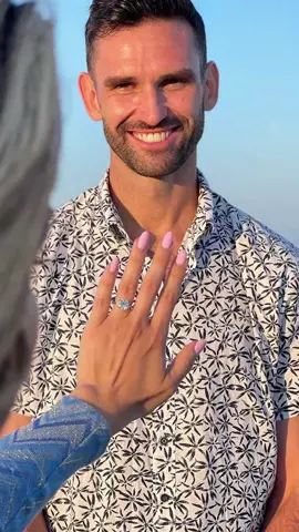 Carl keeping the ring (Episode 722) #nickviall #viallfiles #podcast #Love #dating #realitytv #summerhouse #bravo #lindsayhubbard #carlradke #marriage #divorce #engagement #ring @Nick Viall 
