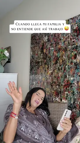 Asi trabajo 🥲😜 #nataliaramirez #parati #MarcelaValencia #humor #NataliaRamirez 