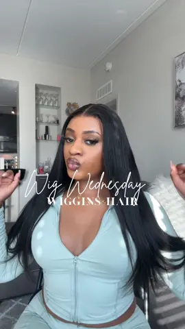 Impressed is an understatement! Its giving raw hair tbh !  @wiggins wig shop #wigginshair #gluelesswig #gluelesswiginstall #hdlace #tiktokwigs #wigtok #wiglife #wigwednesday #fyp #viralwigs 