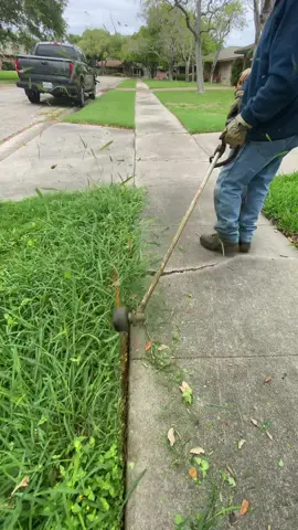 #foryoupage #yardero #lawncare #lawntiktok #parati #lawntok #lawn #fyp 