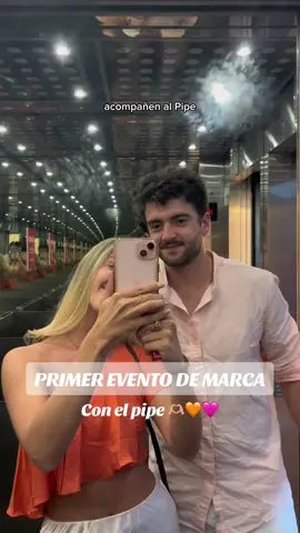 fue bacan tenerlo ahi 🩷🧡 se pasaron @BenefitCosmeticsCL con este evento! Ya les estare mostrando los productos en detalle ✨ ig @angiechiappini  #longervideos #pololo #benefitcosmetics 