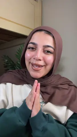 Trying azha foundation and it’s amazing 🤩 