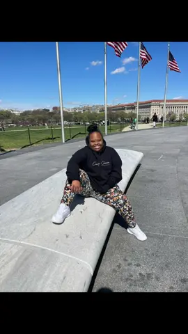 In case you didn’t know……. 💛💙  #t21 #downsyndromeawareness #downsyndrome #ninasimoneray #fyp #explore #explorepage  #knowledgeispower #knowledge 