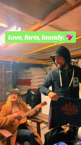 Date night in this economy baby. 💨