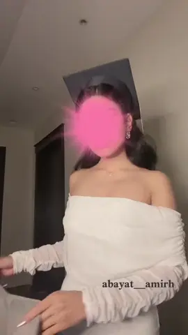 شرايكم بلون العباية🥹🤍🎓؟#اراء_وتصوير_عملائناء #عبايات_تخرج #عبايات #عبايات_تخرج2024 