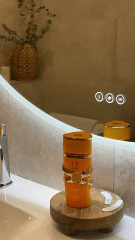 Yara Orange 🤩  #asmr #asmrperfume #YaraOrange #YaraTous #Yara #perfumes #perfume #oud #dubai #parfummixte #dubaiperfumes #musc #parfum #parfumdubai #lattafa #parfumoriental #arabicperfume #emiratesperfume #lattafaperfume