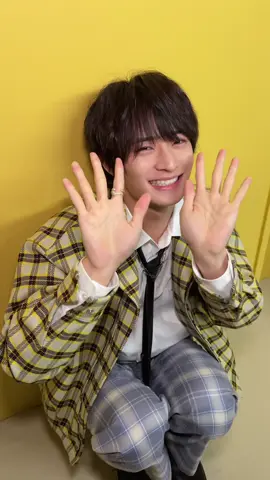 ねこ〜😺🧡 #浮所飛貴 #美少年 