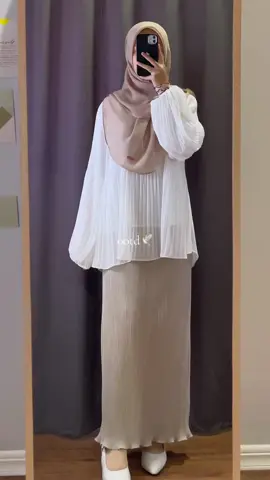 Outfit raya versi rok✨ #hijaboutfit #ootdhijab #outfitlebaran 