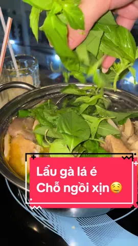 Để chỉ chỗ con gà nằm ở đâu nhe😆 thì là ở.. nồi lẩu gà lá é chớ đâu🤤 #ancungtiktok #vitaminkk #Vlog 