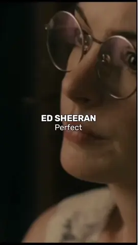 • 𝖬𝖾𝗇𝗀𝗎𝗍𝗂𝗉 𝗌𝗂𝗍𝗎𝗌 𝖲𝗆𝗈𝗈𝗍𝗁 𝖱𝖺𝖽𝗂𝗈, 𝖤𝖽 𝖲𝗁𝖾𝖾𝗋𝖺𝗇 𝗆𝖾𝗇𝗀𝗎𝗇𝗀𝗄𝖺𝗉𝗄𝖺𝗇 𝖻𝖺𝗁𝗐𝖺 𝗂𝗇𝗌𝗉𝗂𝗋𝖺𝗌𝗂 𝗆𝖾𝗇𝗎𝗅𝗂𝗌 𝗅𝗂𝗋𝗂𝗄 𝖽𝖺𝗍𝖺𝗇𝗀 𝗌𝖾𝗍𝖾𝗅𝖺𝗁 𝗂𝖺 𝖽𝖺𝗇 𝖢𝗁𝖾𝗋𝗋𝗒 𝗆𝖾𝗇𝗀𝗎𝗇𝗃𝗎𝗇𝗀𝗂 𝗄𝖾𝖽𝗂𝖺𝗆𝖺𝗇 𝖩𝖺𝗆𝖾𝗌 𝖡𝗅𝗎𝗇𝗍 𝖽𝗂 𝖨𝖻𝗂𝗓𝖺, 𝖲𝗉𝖺𝗇𝗒𝗈𝗅. 𝖪𝖾𝗍𝗂𝗄𝖺 𝗂𝗍𝗎, 𝗆𝖾𝗋𝖾𝗄𝖺 𝖻𝖾𝗋𝖽𝖺𝗇𝗌𝖺 𝗍𝖺𝗇𝗉𝖺 𝖺𝗅𝖺𝗌 𝗄𝖺𝗄𝗂 𝖽𝗂 𝖺𝗍𝖺𝗌 𝗋𝗎𝗆𝗉𝗎𝗍 𝖽𝖾𝗇𝗀𝖺𝗇 𝗂𝗋𝗂𝗇𝗀𝖺𝗇 